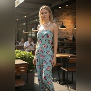 Full Circle Trends Size Medium Elegant Floral Strapless Jumpsuit